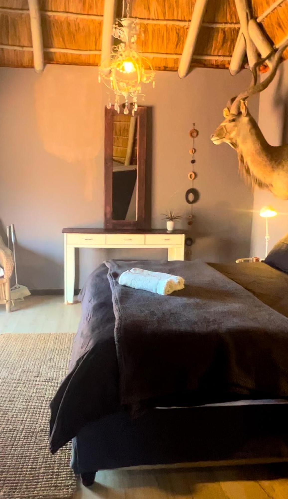 Simba Safaris African Pride Exotic Lodge Lephalale Bagian luar foto