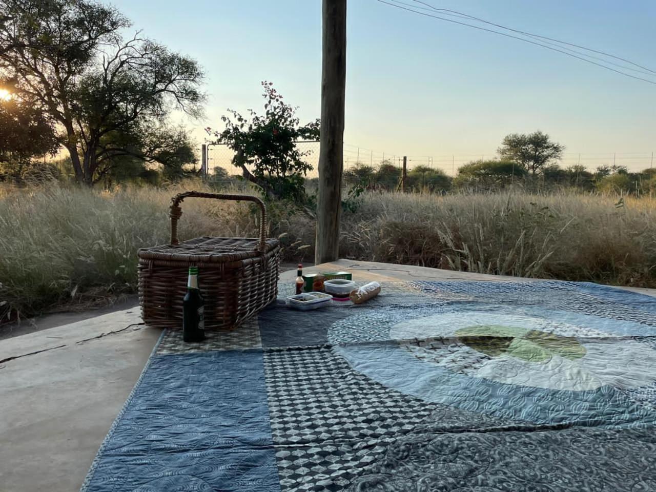 Simba Safaris African Pride Exotic Lodge Lephalale Bagian luar foto