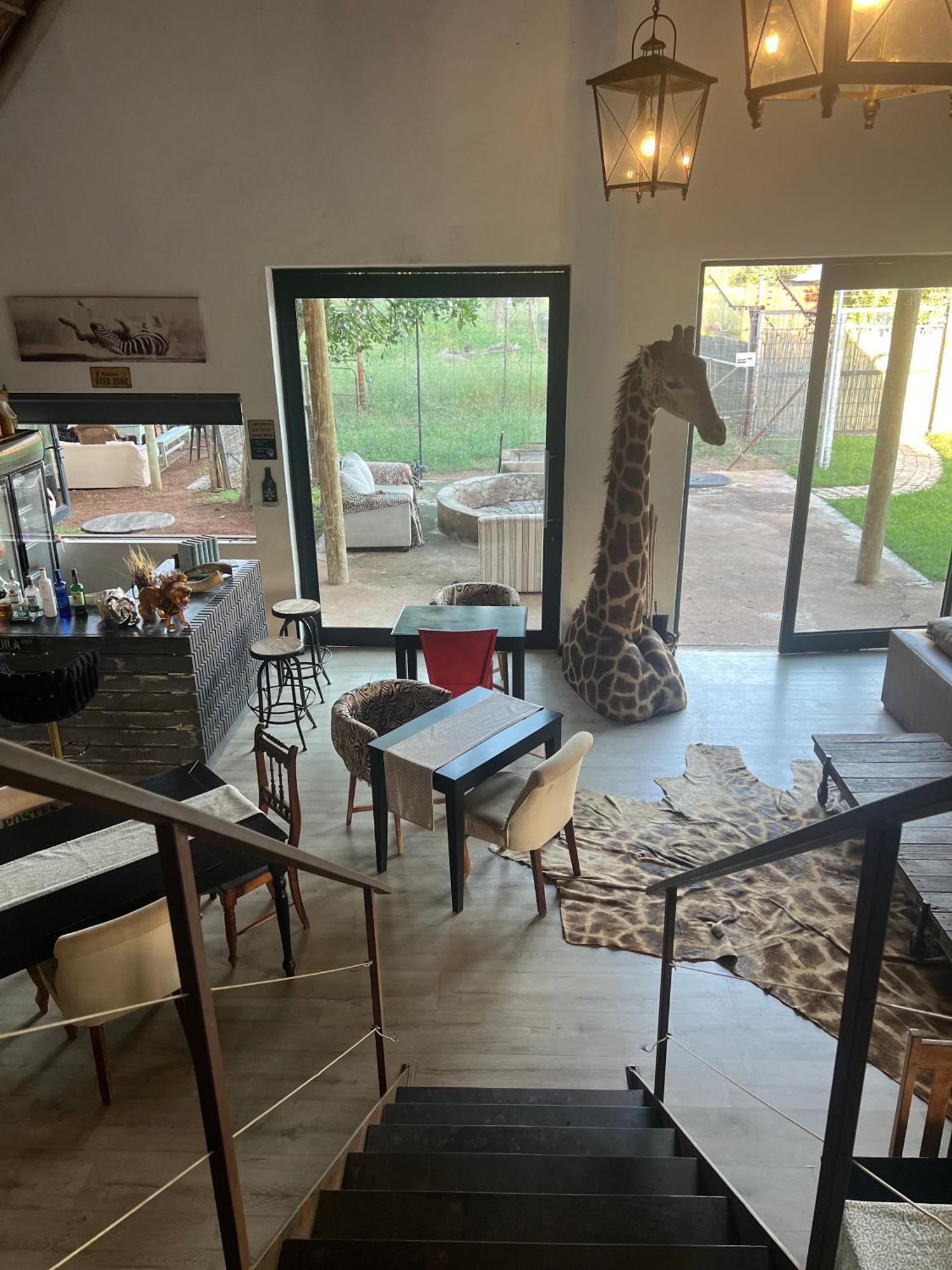 Simba Safaris African Pride Exotic Lodge Lephalale Bagian luar foto