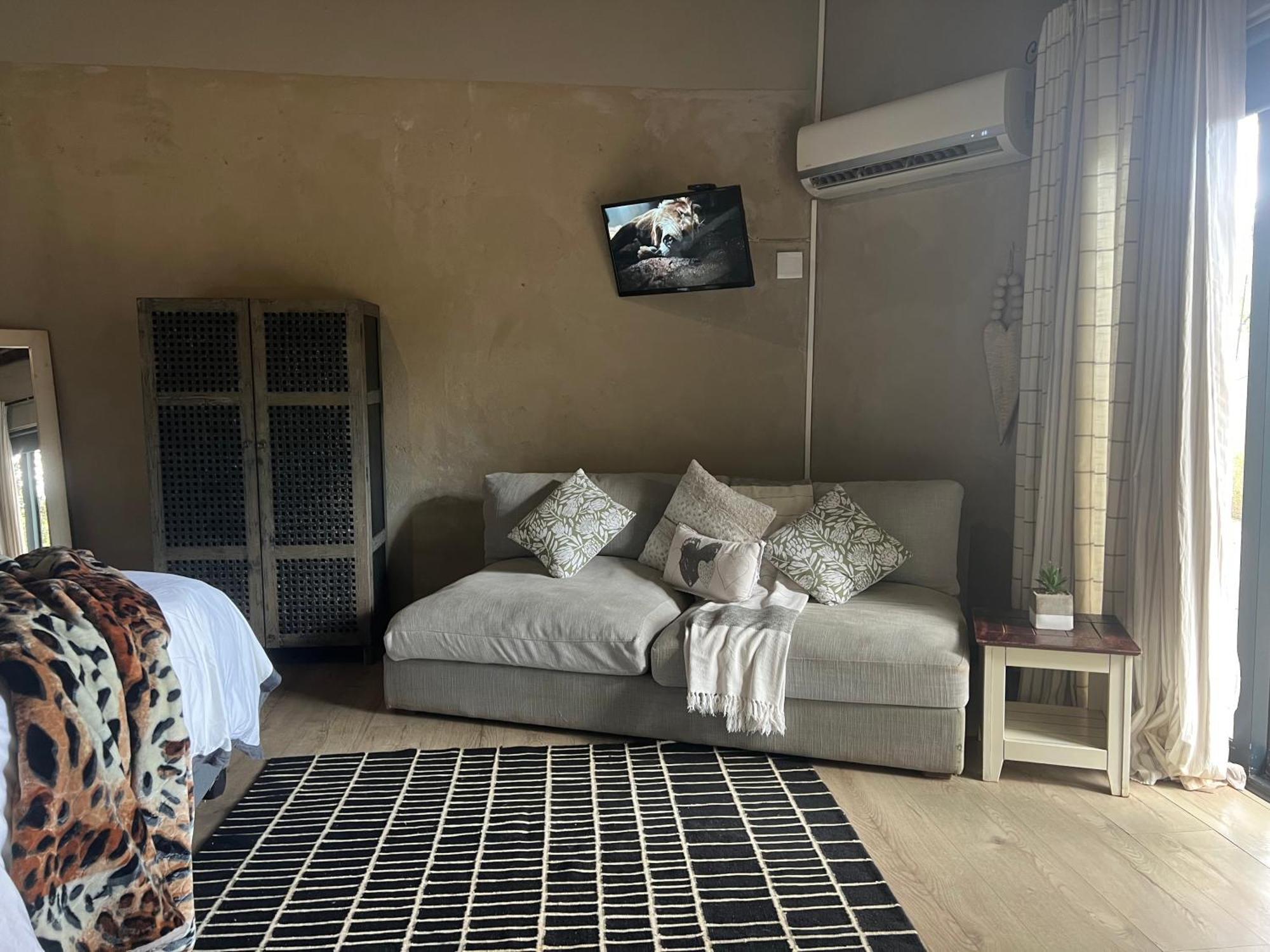 Simba Safaris African Pride Exotic Lodge Lephalale Bagian luar foto